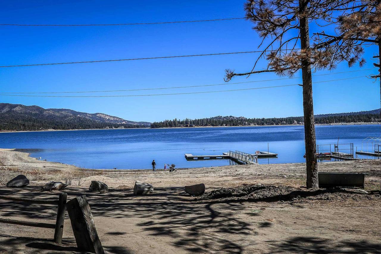 Lakefront Family Cabin By Big Bear Vacations บิ๊กแบร์เลค ภายนอก รูปภาพ